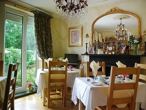 Villa Claudia Bath Hotel
